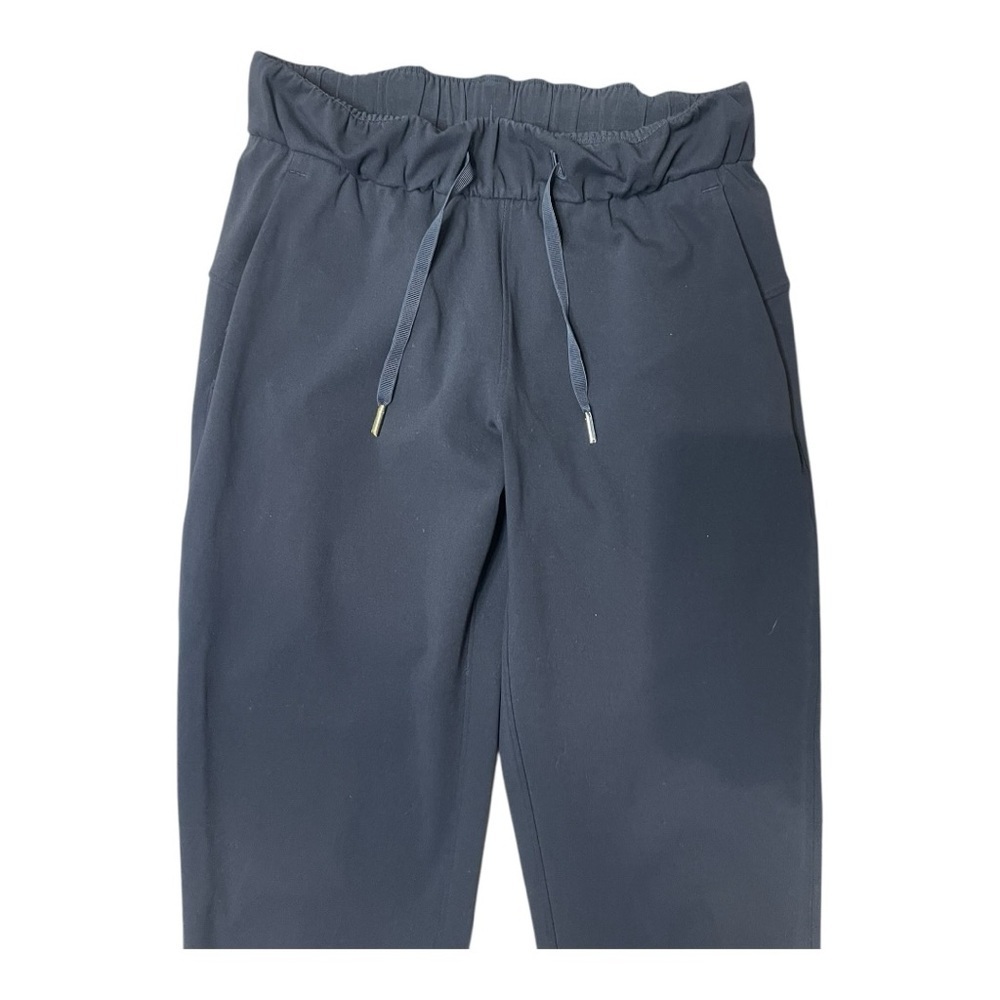 Lululemon On The Fly Pant Black Ankle Cropped size 2 - Picture 3 of 6